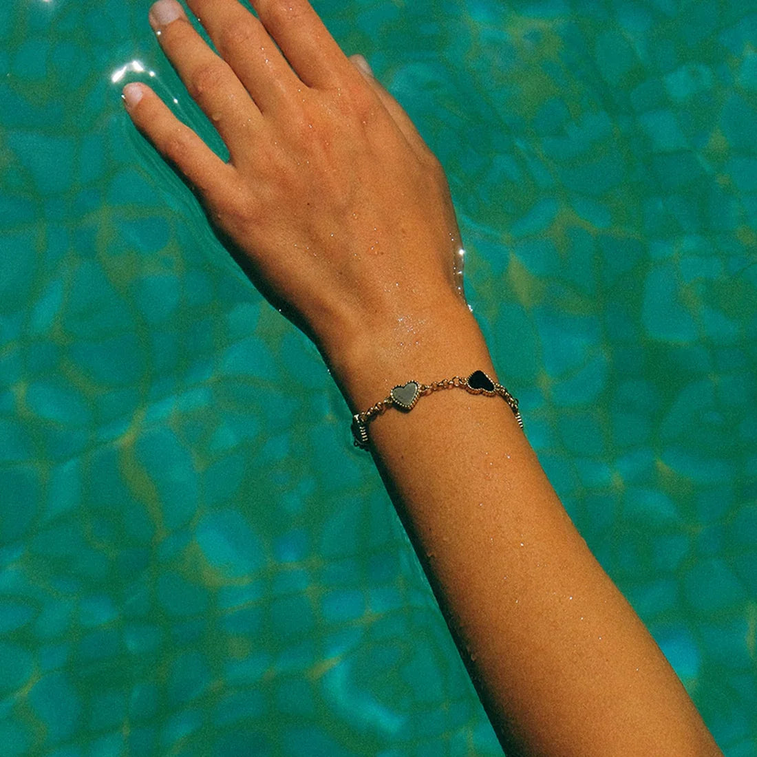 Noir Heart Bracelet